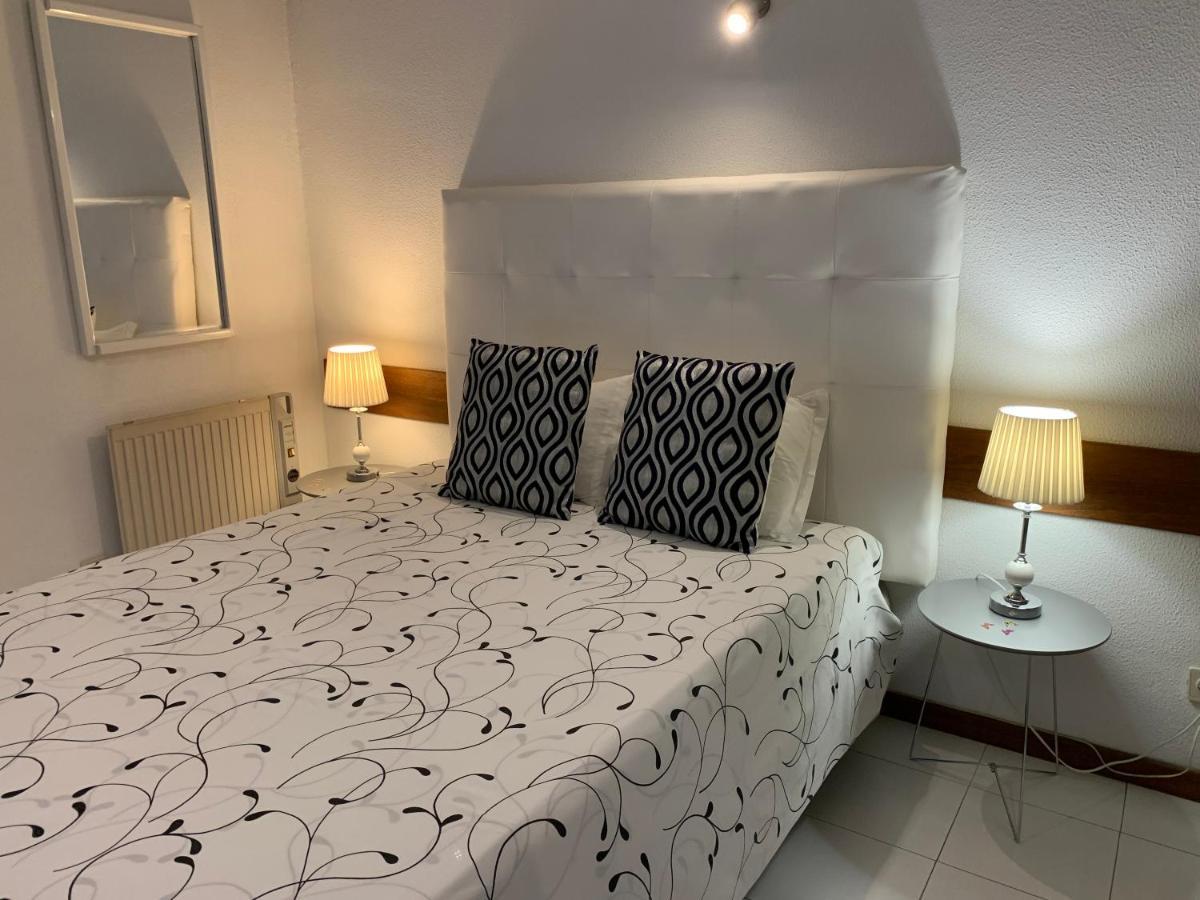 Curia Clube Aparthotel Luaran gambar