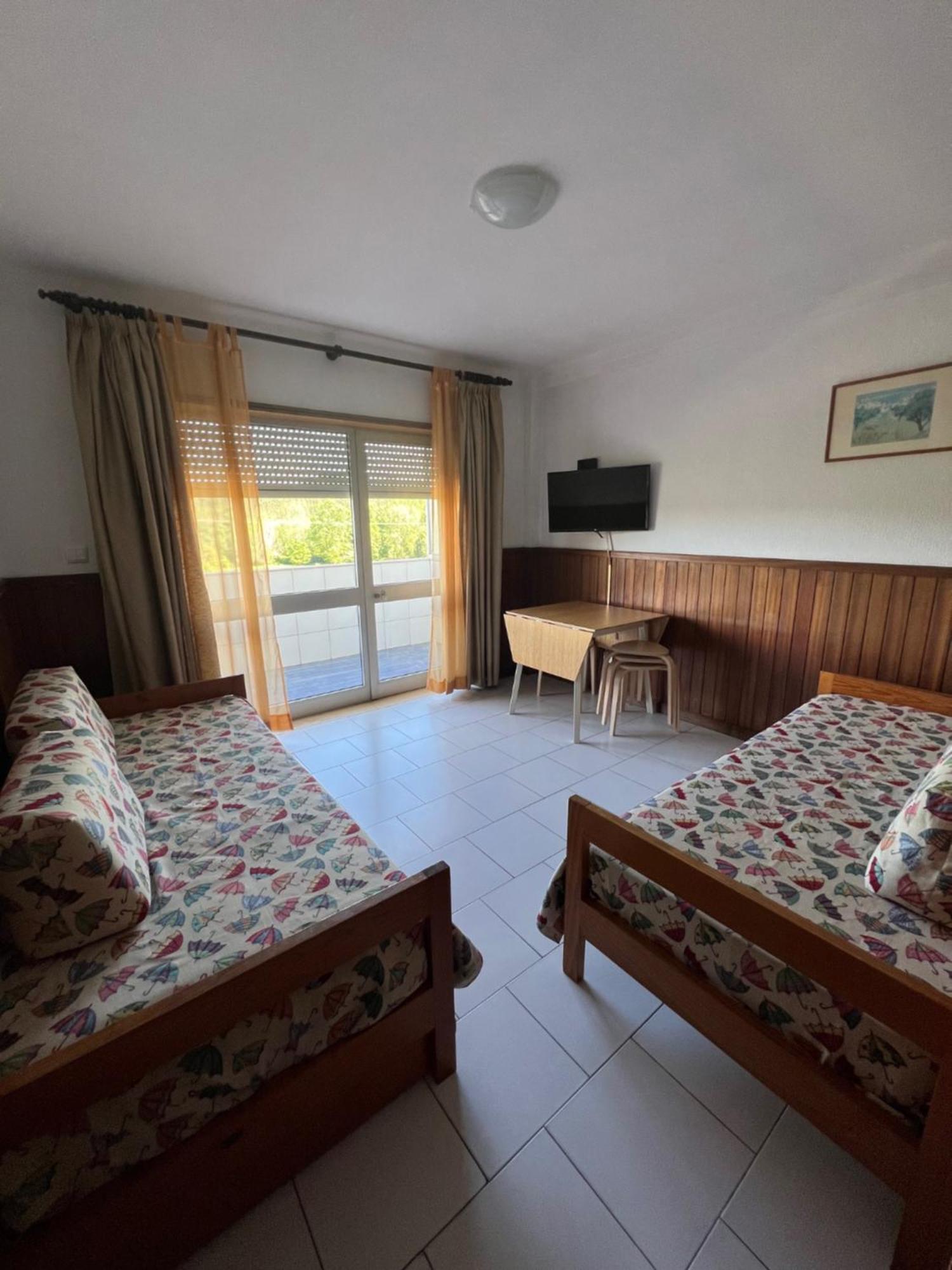 Curia Clube Aparthotel Luaran gambar